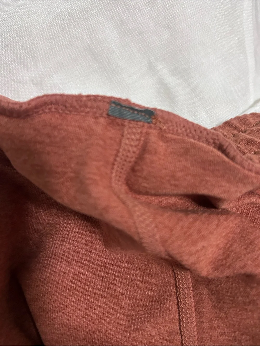Vuori Rust Jogger Sweatpants with Drawstring - Picture 4 of 4